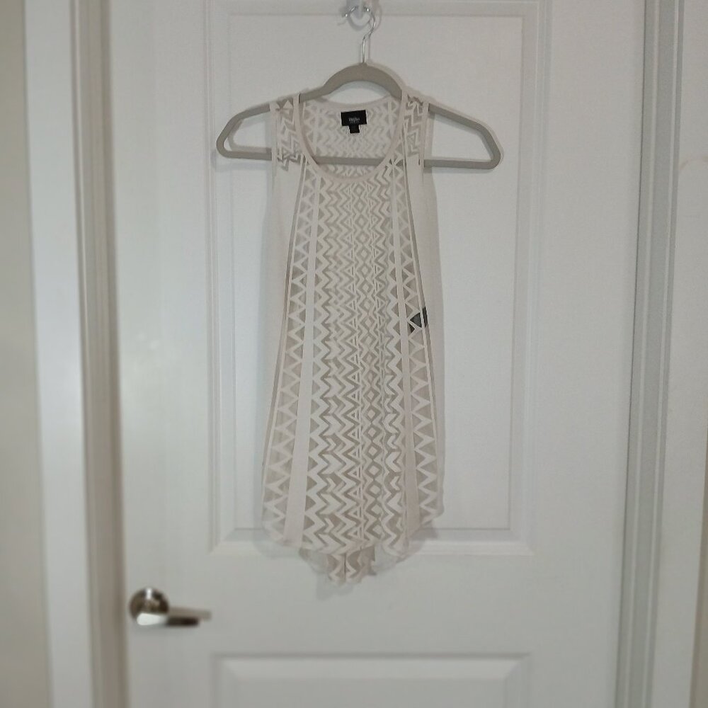 Mossimo Tank Top Ivory Sheer Women’s Size XS Cream Geometric Pattern Blouse
